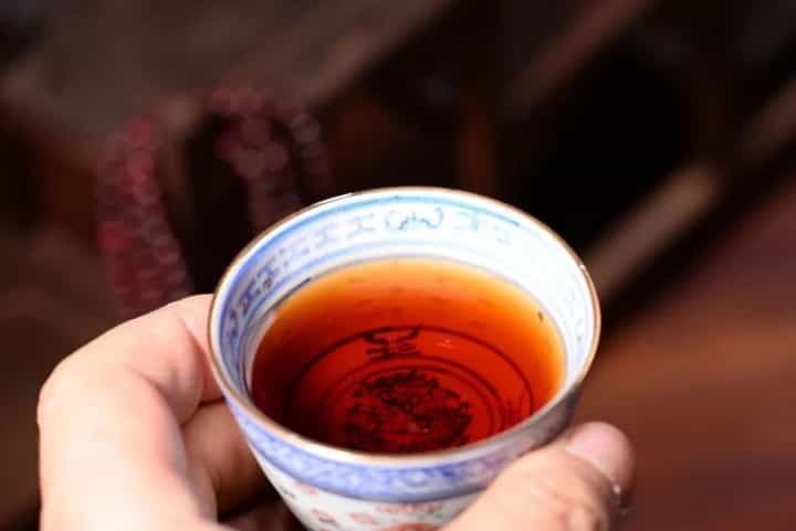 喝茶本该回甘生津，为何你却口干舌燥？