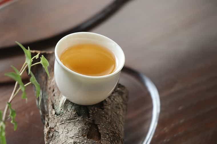 茶是什么，是我们这个世界的温柔试探，也是柴米油盐酱醋