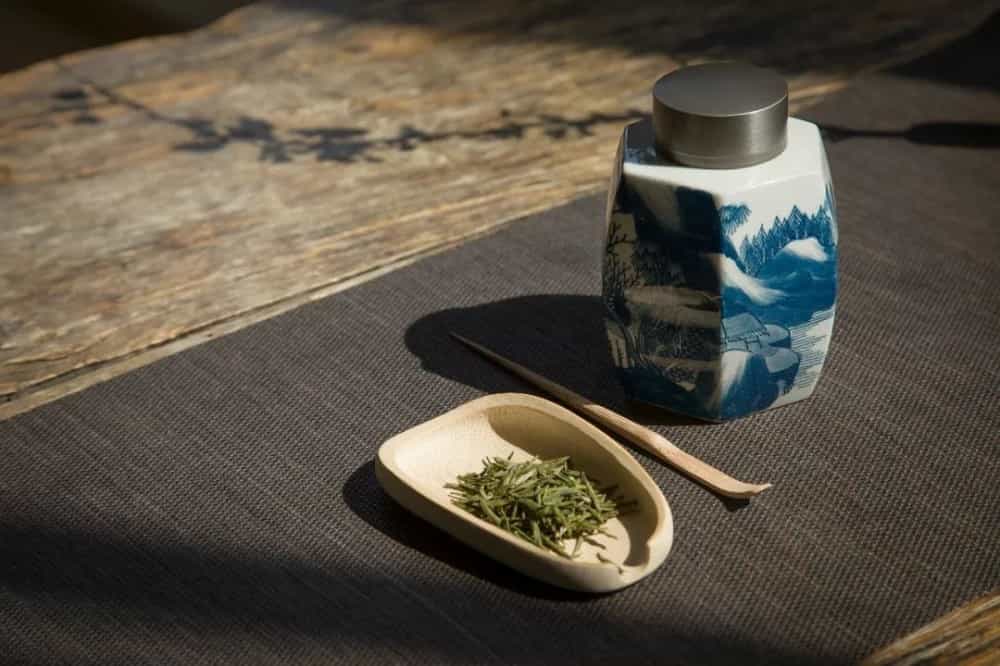 铁盒包装茶叶的保质期一般是多久
