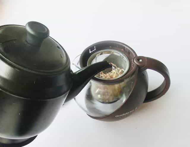 绿茶生姜泡水禁忌