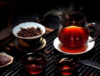 珍藏级普洱茶：品味千年传承，探寻茶叶的香醇之旅
