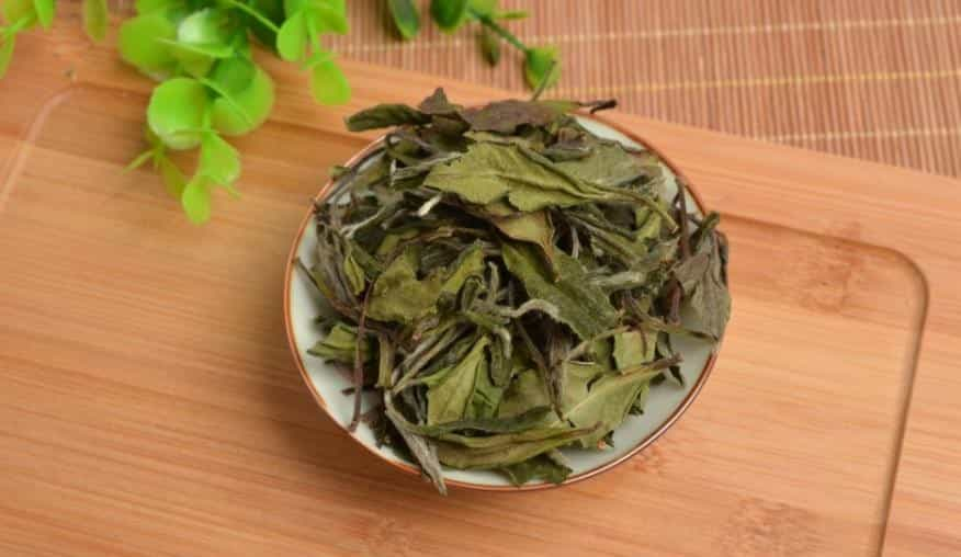 白茶属于绿茶还是红茶