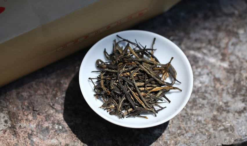 福鼎白茶属于红茶还是绿茶