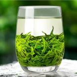 绿茶酸奶融合，健康与美味兼备