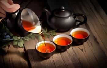 古树红茶与普洱茶的区别是什么？